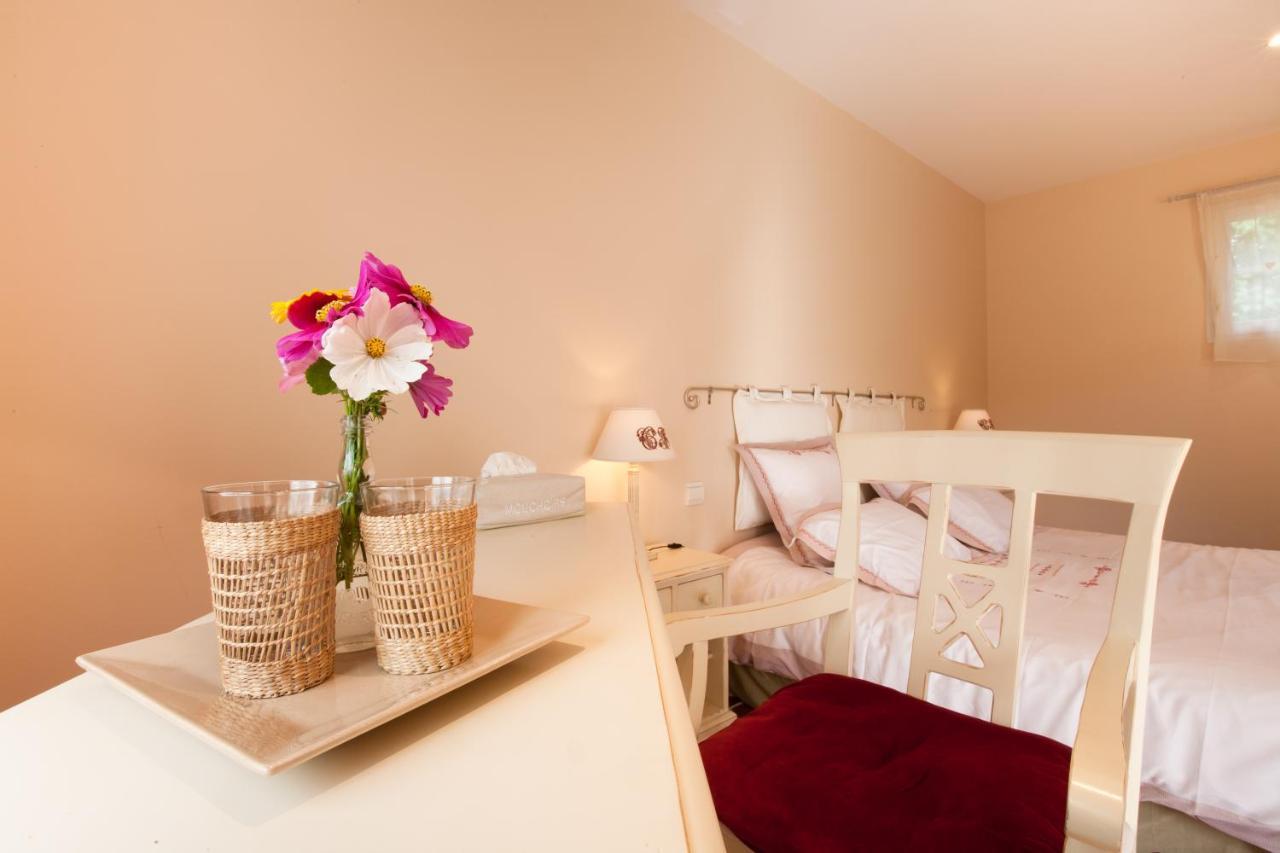 Bed and Breakfast Domaine De La Combotte Nantoux Экстерьер фото